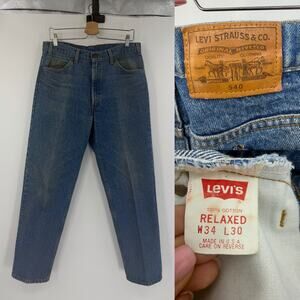 Vintage 90s Mens Levi’s 540 Relaxed jeans W34 L30 Made in USA 40540-0214 Blue